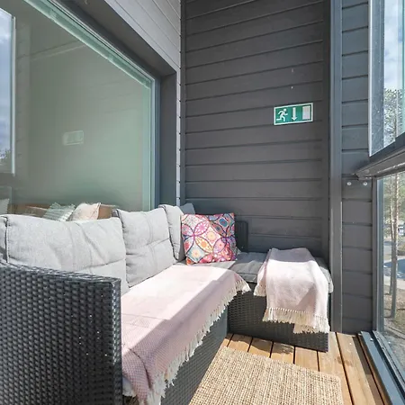 Hiekkataehti Inc Private Sauna, Balcony, 400 M, Golf Course 1,6 Km Apartmán